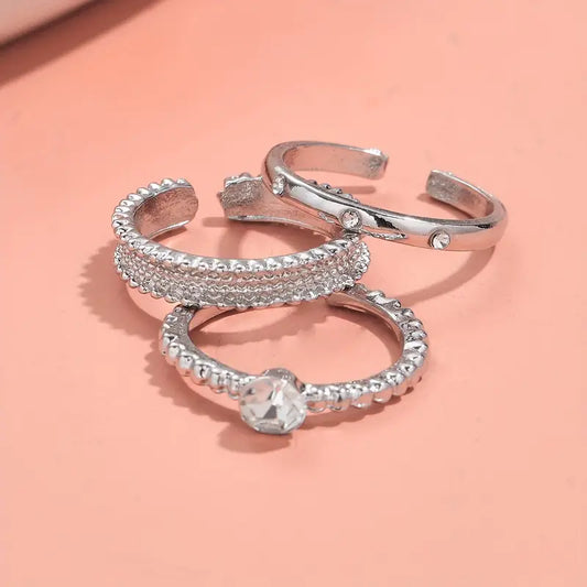 Enamel Ring with Synthetic Zirconia